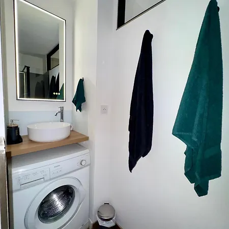 Lägenhet Cosy Proche Fréjus